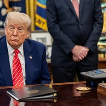 «L'Europe va devoir payer un peu plus, le reste du monde va devoir payer un peu plus et l'Amérique va payer beaucoup moins»: le président américain Donald Trump.