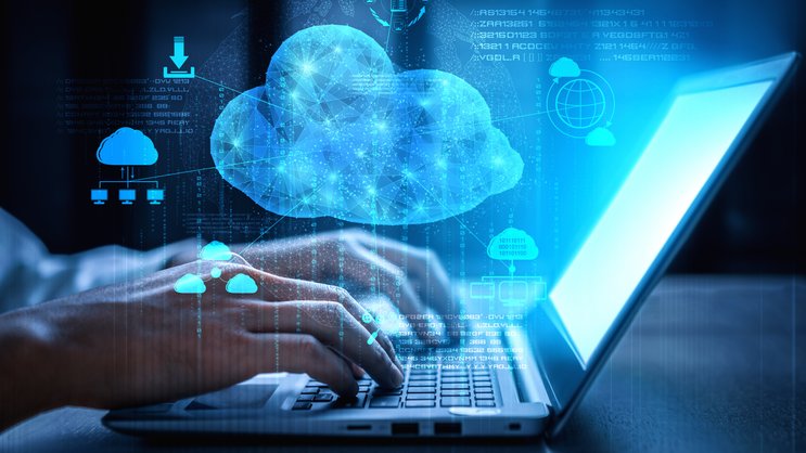 Ohne eine Cloud-Transformation besteht für ein Versicherungsunternehmen die Gefahr, im Wettbewerb ins Hintertreffen zu geraten.