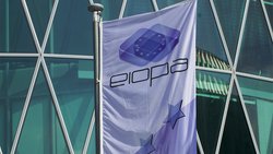 Die Europäische Aufsichtsbehörde Eiopa behält die Risiken im Blick.