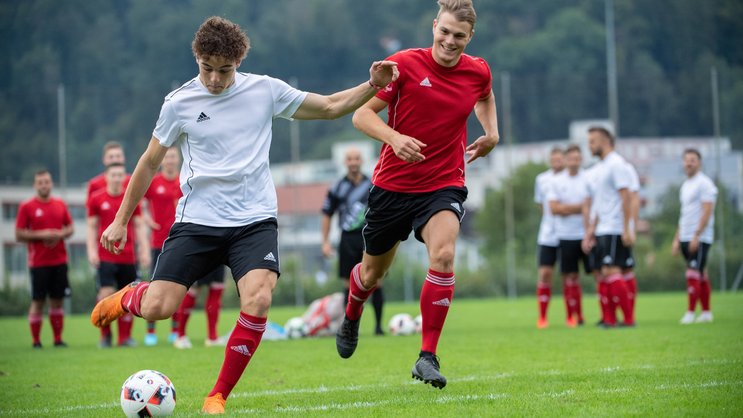 Amateurfussball: Seit zehn Jahren setzt sich die Suva gemeinsam mit dem SFV für Fairness im Fussball ein.