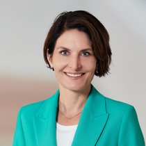 «Die Zahlen zeigen klar, dass die Krankenversicherer ihre Verantwortung wahrnehmen und die Verwaltungskosten trotz zunehmender Regulierung stetig optimieren und senken»: prio.swiss-Direktorin Saskia Schenker.