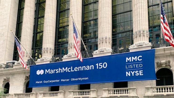 Marsh McLennan beobachtet die globalen Versicherungstarife.