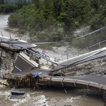 Nach schweren Unwettern wie hier im Maggiatal haben Versicherer alle Hände voll zu tun.