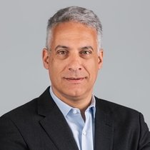 HR-Chef von Vaudoise, Karim Abdelatif, verlässt das Unternehmen wegen Differenzen.