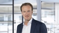 Fühlte mit seiner Studie Führungskräften aus 15 Branchen den Puls: Horváth-Partner Fabian Goretzki.