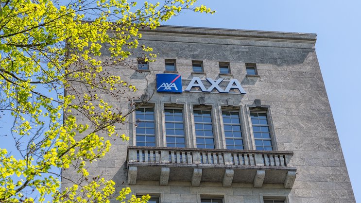 Die Axa Schweiz beschreitet punkto Hierarchie und Salärsystem neue Wege.