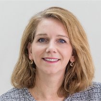 Nicole Pieterse, directrice des ressources humaines désignée chez Swiss Re.