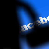 Versicherer bleiben trotz Datenschutz-Skandal bei Facebook gelassen.