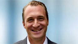 Dans sa nouvelle fonction de membre de la direction générale, Elias Frühauf sera responsable de la division Clients & Marché. 