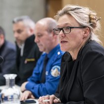La procureure générale valaisanne Béatrice Pilloud lors de la conférence de presse du 1er janvier à Lens (VS).