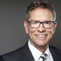 Beklagt die stark gestiegenen Kosten für Brokerinnen und Broker durch die Finanzmarktaufsicht Finma: Markus Lehmann, Präsident der Swiss Insurance Brokers Association (Siba).