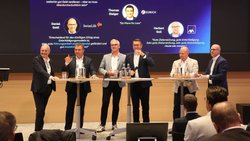 Diskutierten offen und transparent: Ralph Jeitziner, Thomas Steiger, Erich Marte, Hans-Peter Nehmer (Moderator), Herbert Goll und Daniel Gatti (v.l.n.r.).