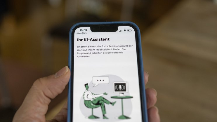 Intelligente Bots und automatisierte Prozesse sorgen bei Versicherern für effizente Prozesse im Kundendienst.
