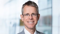 Ist nah am Versicherungsgeschehen: Professor Martin Eling von der Universität St. Gallen.