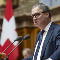 «Notre conseil n'a pas le choix, il doit adopter une loi mettant en oeuvre l'initiative»: Cyril Aellen, Cyril Aellen, conseiller national (PLR/GE).