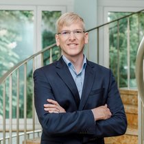 «Les vingt dernières années, le secteur de l’assurance a connu une croissance constante sans grandes fluctuations»: Jan Schüpbach, économiste en chef de l’Association Suisse d’Assurances ASA.