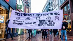 Ob «Greenwashing» Schuld ist an der Skepsis vieler Versicherungsnehmenden in Bezug auf deren Verständnis für nachhaltige Versicherungen?