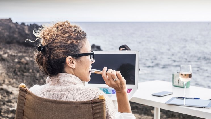Les jeunes, en particulier, sont de plus en plus attentifs au libre choix de leur lieu de travail lorsqu'ils choisissent leur employeur.