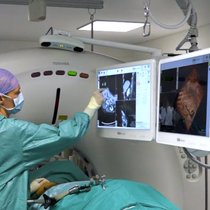 Opération d'un cancer du foie à l'Inselspital à Berne.
