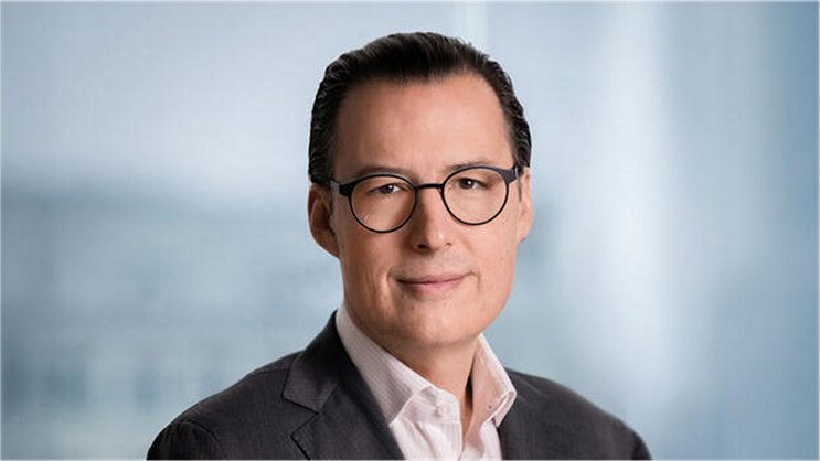 Philipp Rüede verfügt über mehr als zwei Jahrzehnte Erfahrung im Bank- und Rückversicherungsgeschäft.
