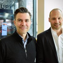«Es ist wichtig, Erfahrungen zu sammeln»: Adrian Ott und Roger Spichiger, die KI-Experten von EY Schweiz, warnen Firmen vor Nachlässigkeit bei der KI-Tool-Einführung.