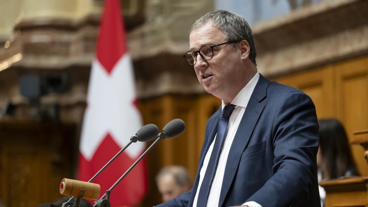 «Notre conseil n'a pas le choix, il doit adopter une loi mettant en oeuvre l'initiative»: Cyril Aellen, Cyril Aellen, conseiller national (PLR/GE).