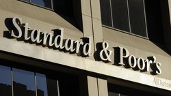 Standard & Poor's erwartet, dass der Rückversicherungsmarkt zum primären Absorber des kumulativen Cyberrisikos wird.