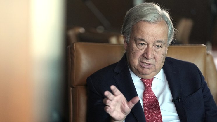 Promues par le chef de l'ONU, António Guterres, des idées de taxes innovantes, par exemple sur l'aviation ou le transport maritime, sont à l'étude.