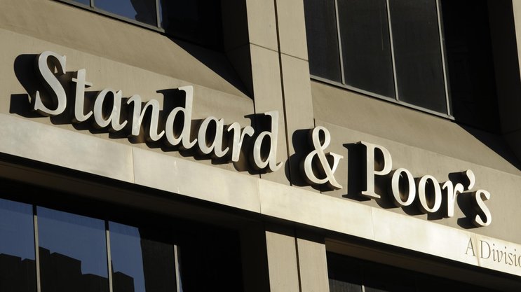 Standard & Poor's erwartet, dass der Rückversicherungsmarkt zum primären Absorber des kumulativen Cyberrisikos wird.