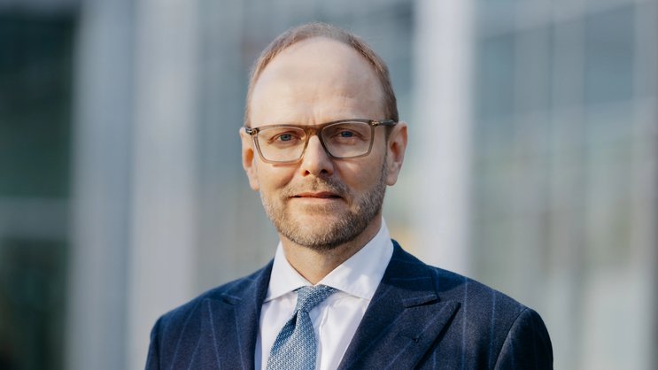 «L'IA apporte non seulement d'énormes opportunités, mais elle transforme également le paysage des risques»: Thomas Lillelund, PDG d'Allianz Commercial.