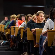 Studierende an der ZHAW.