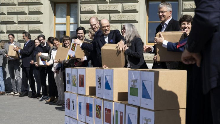 Dépôt de l'initiative sur la place financière jeudi au Palais fédéral.