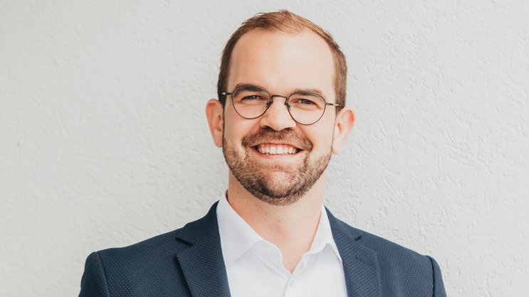 «Ein Ökosystem baut man nicht, ein Ökosystem entsteht, wenn man sich voll und ganz auf die Lösung eines Kundenproblems konzentriert»: Phil Lojacono, CEO Liiva.