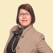 «Indem Frauen vorübergehend oder längere Zeit aus dem Beruf aussteigen und oder ihr berufliches Pensum reduzieren, ergeben sich Vorsorgelücken», sagt Corin Ballhaus, Autorin des Buchs «Frauenpower in Finanzfragen».