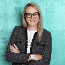 «Diese erste Implementierung markiert einen wichtigen Meilenstein auf unserem Weg zur Digitalisierung»: Nina Arquint, CEO UK & Irland bei Swiss Re Corporate Solutions.