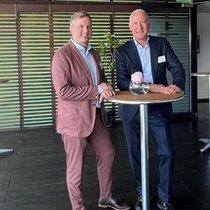 Die neuen Vorstandsmitglieder Thierry Schaerer, Helvetia (rechts im Bild), und Christoph Zbinden, Vertreter SVVG.