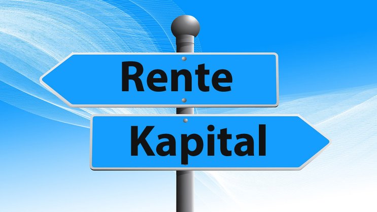 Rund die Hälfte der Befragten entscheiden sich nicht entweder für Kapital oder Rente, sondern sie bevorzugen eine Kombination aus beiden.