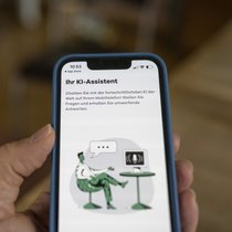 Intelligente Bots und automatisierte Prozesse sorgen bei Versicherern für effizente Prozesse im Kundendienst.