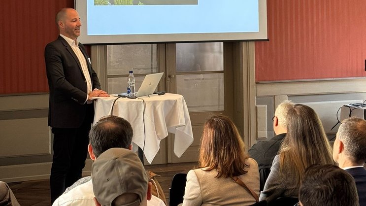 ASDA-Präsident Christian Fuchs begrüsst die zahlreichen Teilnehmenden zur 79. Delegiertenversammlung.