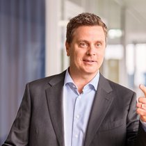 «La Suisse est le pays qui a le plus à gagner et le plus à perdre»: Thomas Schinecker, CEO de Roche.