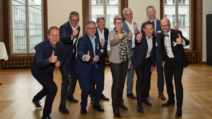 Das Organisationskomitee des SVVG-Kongress. Von links:Christoph Lanter, Andreas Naef, Patrick Küng, Daniel Jenni, Marlise Hähni, Erich Marte, Michel F. Chresta, Michael Zurkinden, Daniel Bodenmann
