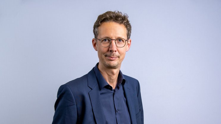 Ist in vielen Themenbereichen ein gefragter Gesprächspartner: Michael Hermann.