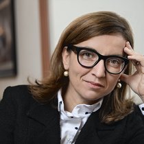 Richtet den Blick nach Paris: Philomena Colatrella.