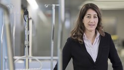 «Les hausses des tarifs obtenues principalement dans le stationnaire au terme d'âpres négociations sont juste une goutte d'eau dans l'océan»: Anne-Geneviève Bütikofer, directrice de H+.