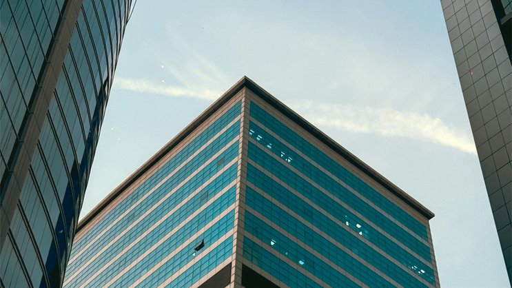 Der Emissionserlös bildet die Eigenkapitalbasis für den Aufbau des initialen Immobilienportfolios im Wert von rund 640 Millionen Franken.