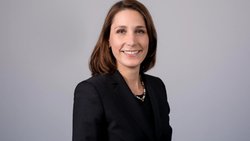 Claudia Flury ermuntert ihre Mitarbeitenden immer wieder, neugierig zu sein und Dinge zu hinterfragen.