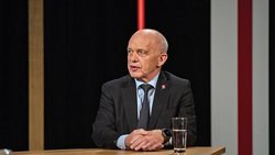 «Je n'ai rien caché, mais je n'ai informé qu'oralement. Je referais exactement la même chose»: Ueli Maurer, ancien conseiller fédéral.