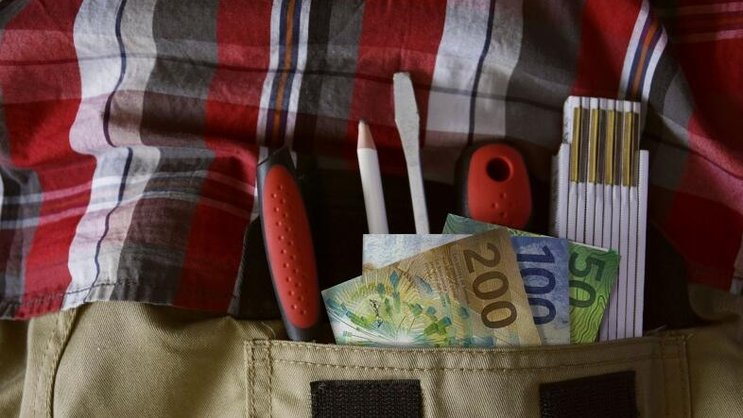 Die Suva hat letztes Jahr über 2800 Verdachtsfälle von Versicherungsbetrug genauer unter die Lupe genommen.