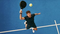 Padel wirkt auf den ersten Blick sehr einfach und ist schnell erlernt. Körperlich ist der Sport aber durchaus anspruchsvoll. 