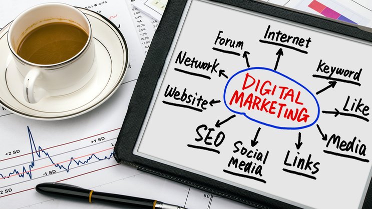 Durch die einsetzende digitale Disruption der Vertriebswege wird sich das Marketing vom Generalagenten und Broker zum Versicherer verlagern.